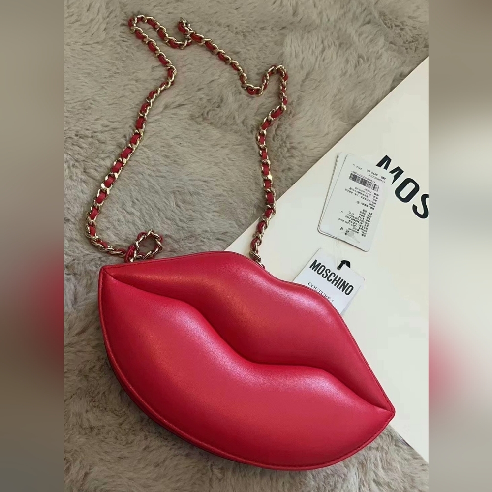 Moschino Moschino by Jeremy SCOTT red lips bag vampire teeth tooth angel demon